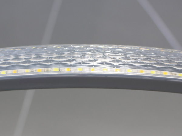 LED závesné svietidlo s diaľkovým ovládačom 32W - TB2300/W 8