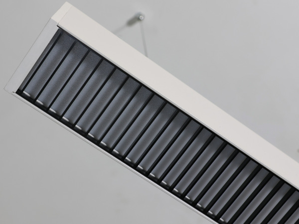 LED lineárne svietidlo 55W - LN71 4
