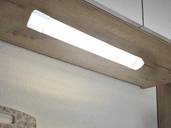 LED podlinkové svietidlo 20W / IP40 WTL / 3 / 600 / 4000K - LNL122/2 3