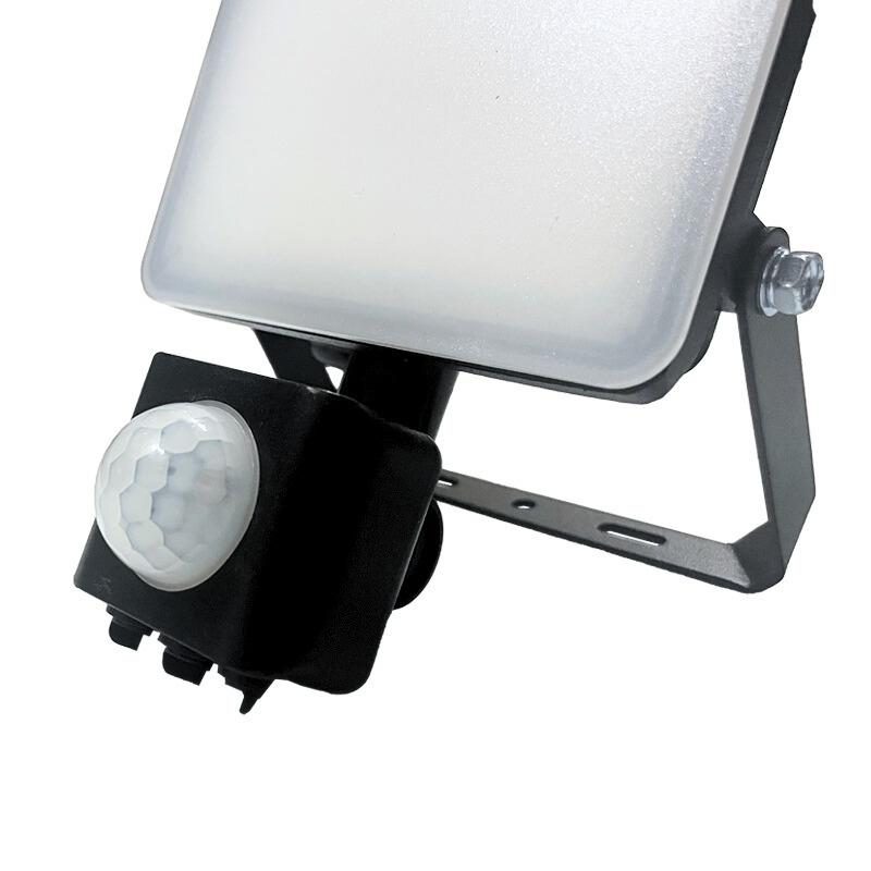 Vonkajší čierny LED reflektor so senzorom 10W / 4000K - LF7021S